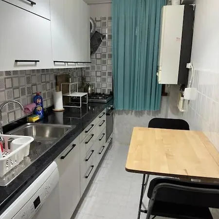 Apartman Close 2 Bagdat Ave.peaceful But Close To The Pulse Of